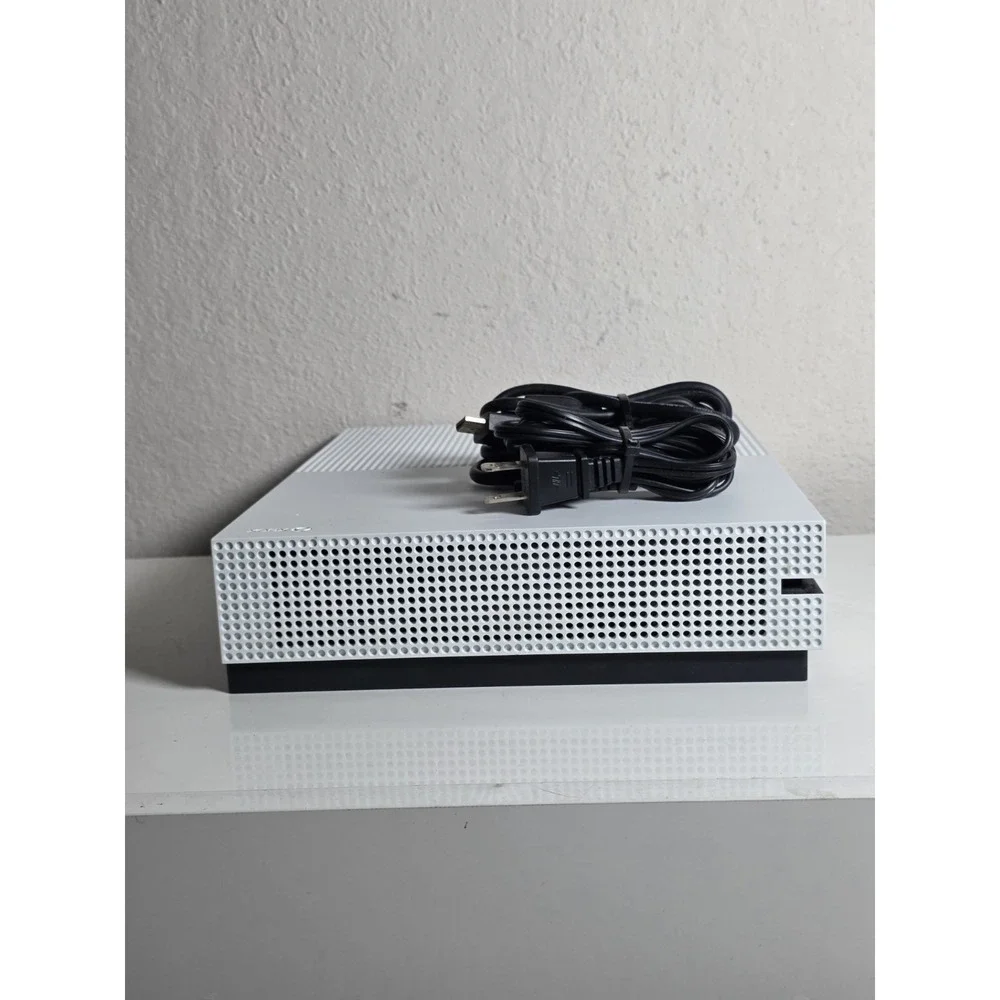 Microsoft Xbox One S (Model 1681) 500GB Gaming System Console W/ Wires Tested
